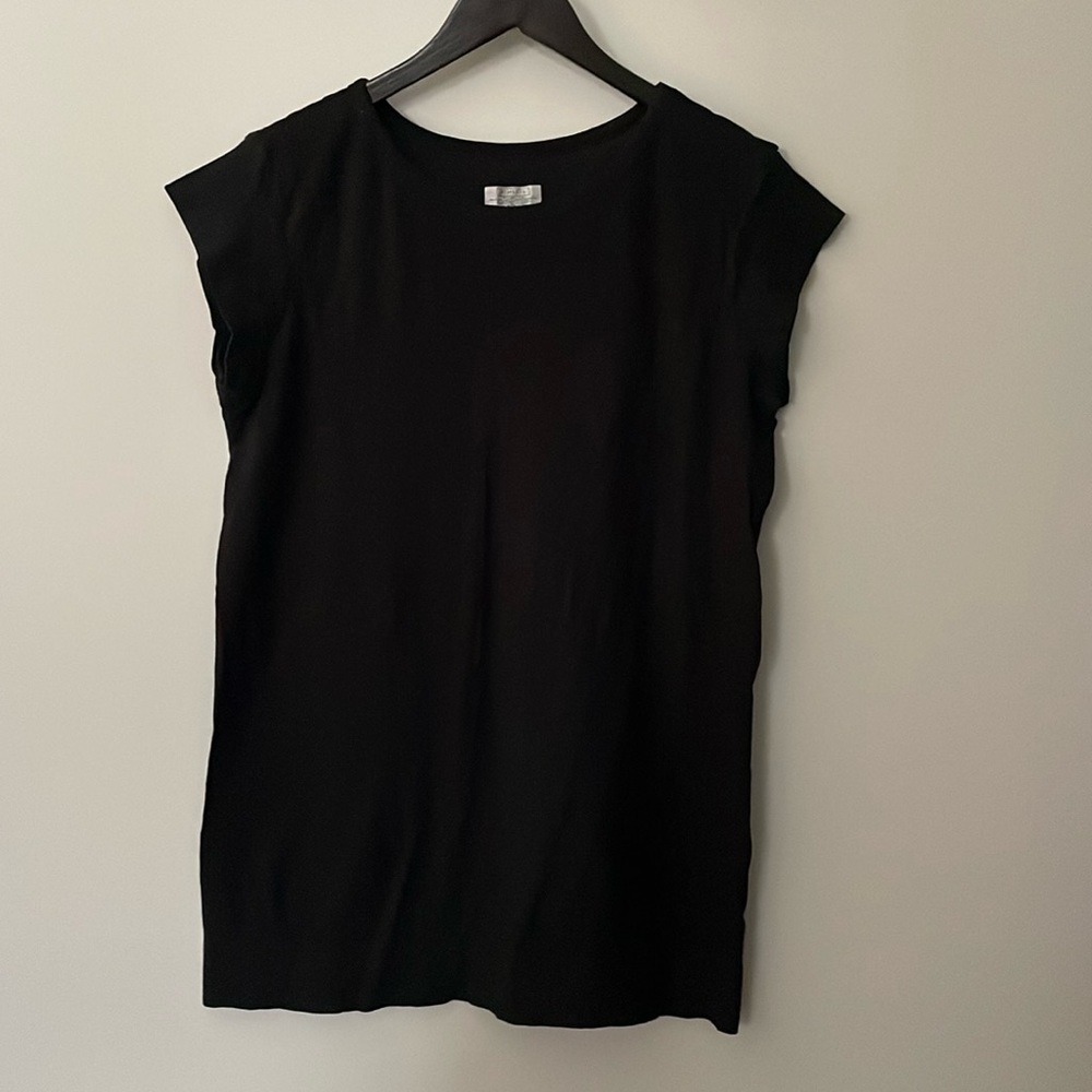 Athleta Black Tshirt 100% Organic Cotton